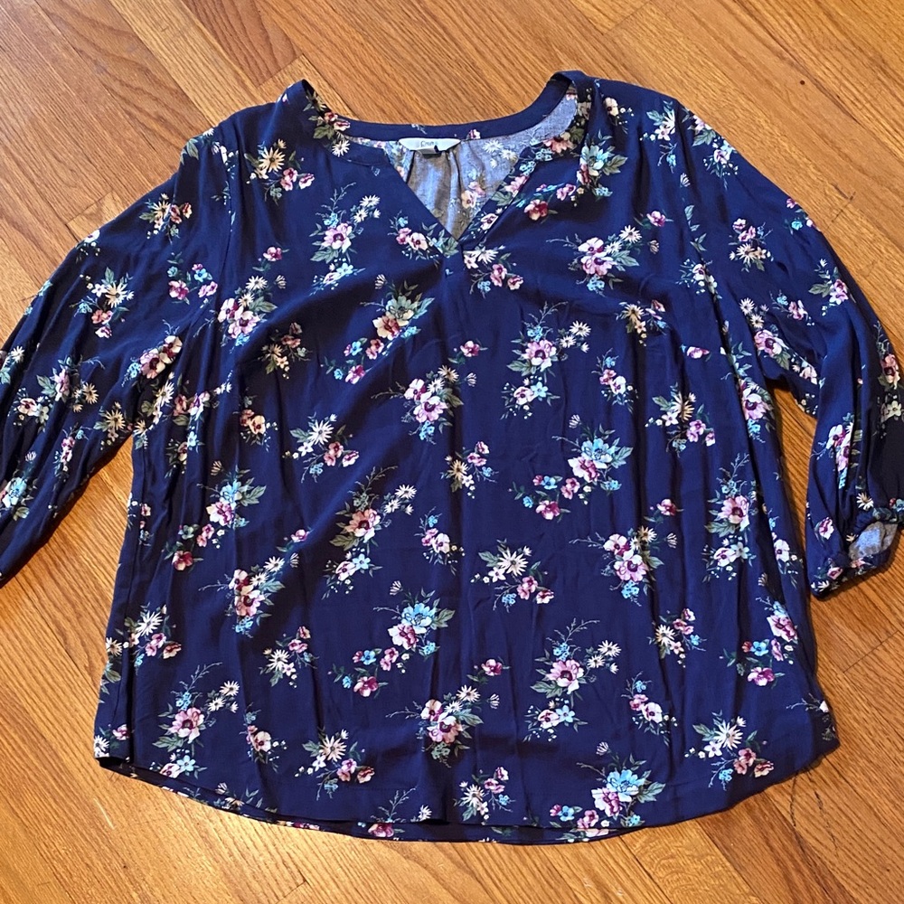 Croft & Barrow Navy Floral Blouse